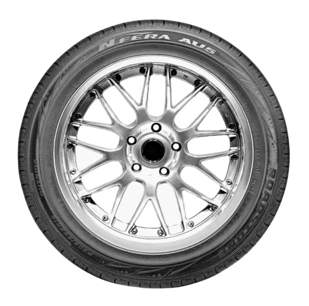 Шины Roadstone N`Fera RU5 в Москве-1